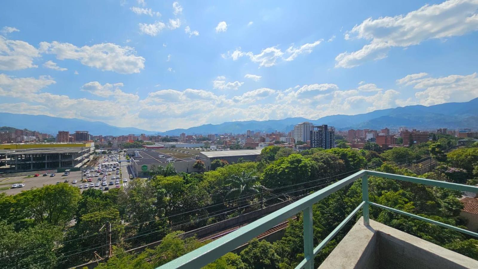メデジンB 48 Living By B Rentアパートメント エクステリア 写真